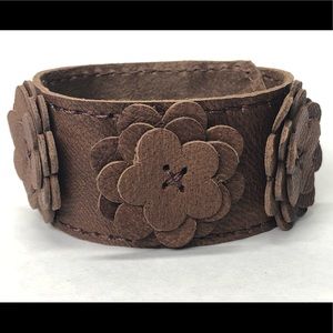 Leather cuff bracelet